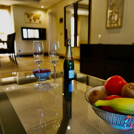 Apartamento De Lujo En Bahia De La Plata, * Estepona